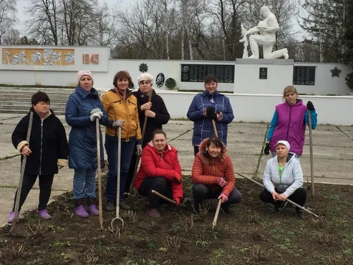 Жить в красивом  субботник  (2)